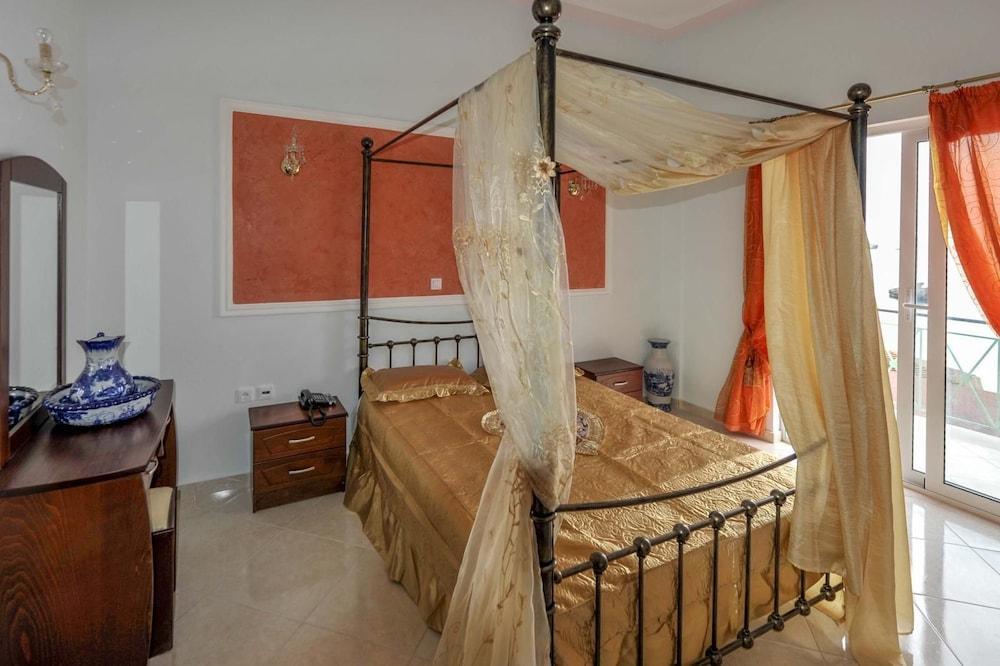 Blue Princess Hotel And Suites Liapades Ngoại thất bức ảnh