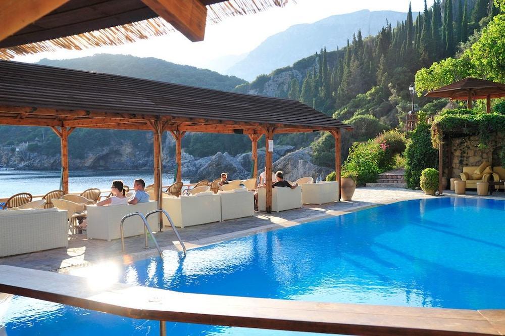 Blue Princess Hotel And Suites Liapades Ngoại thất bức ảnh