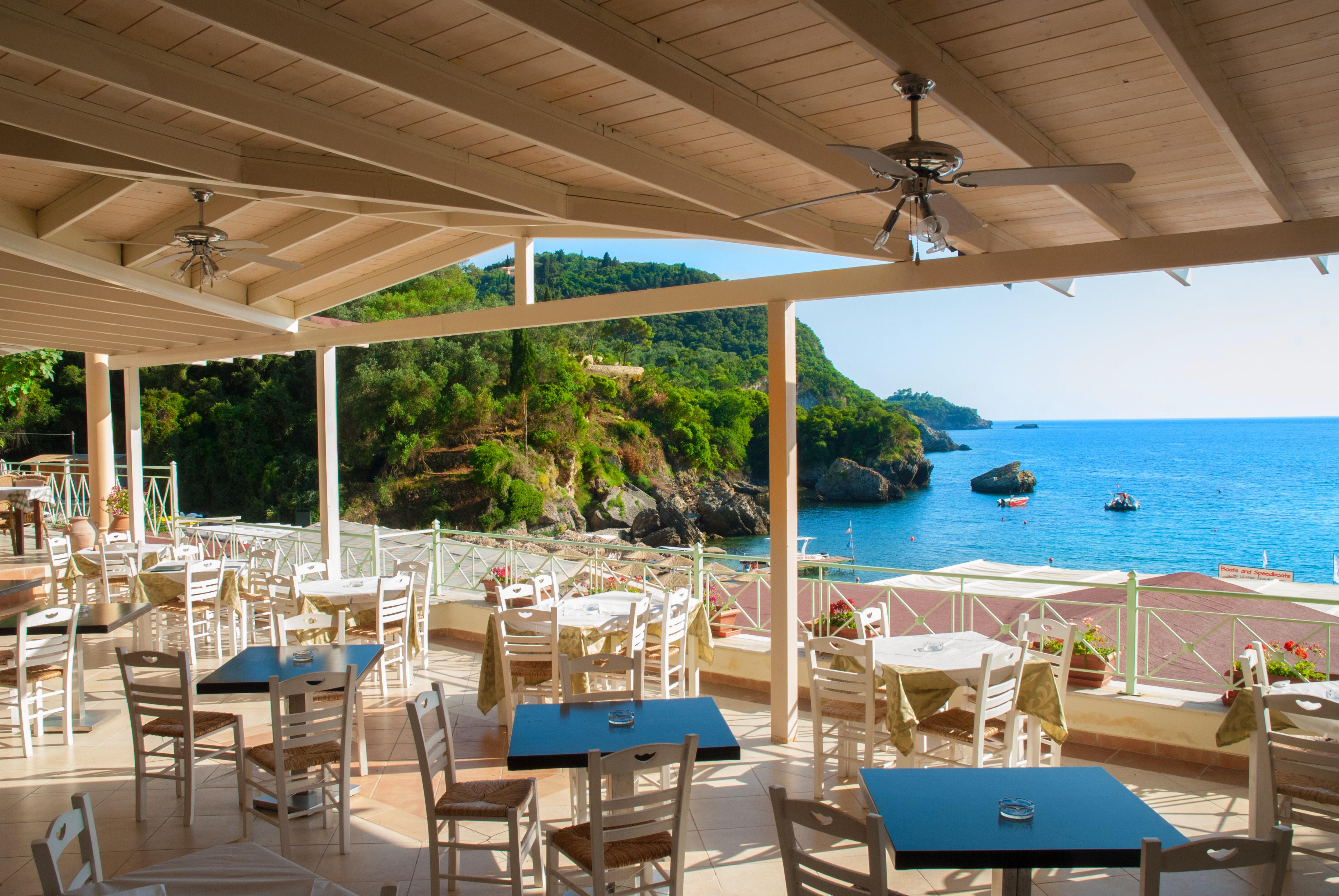 Blue Princess Hotel And Suites Liapades Ngoại thất bức ảnh