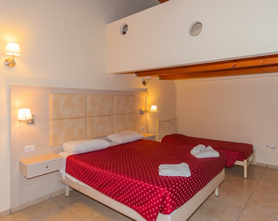Blue Princess Hotel And Suites Liapades Ngoại thất bức ảnh